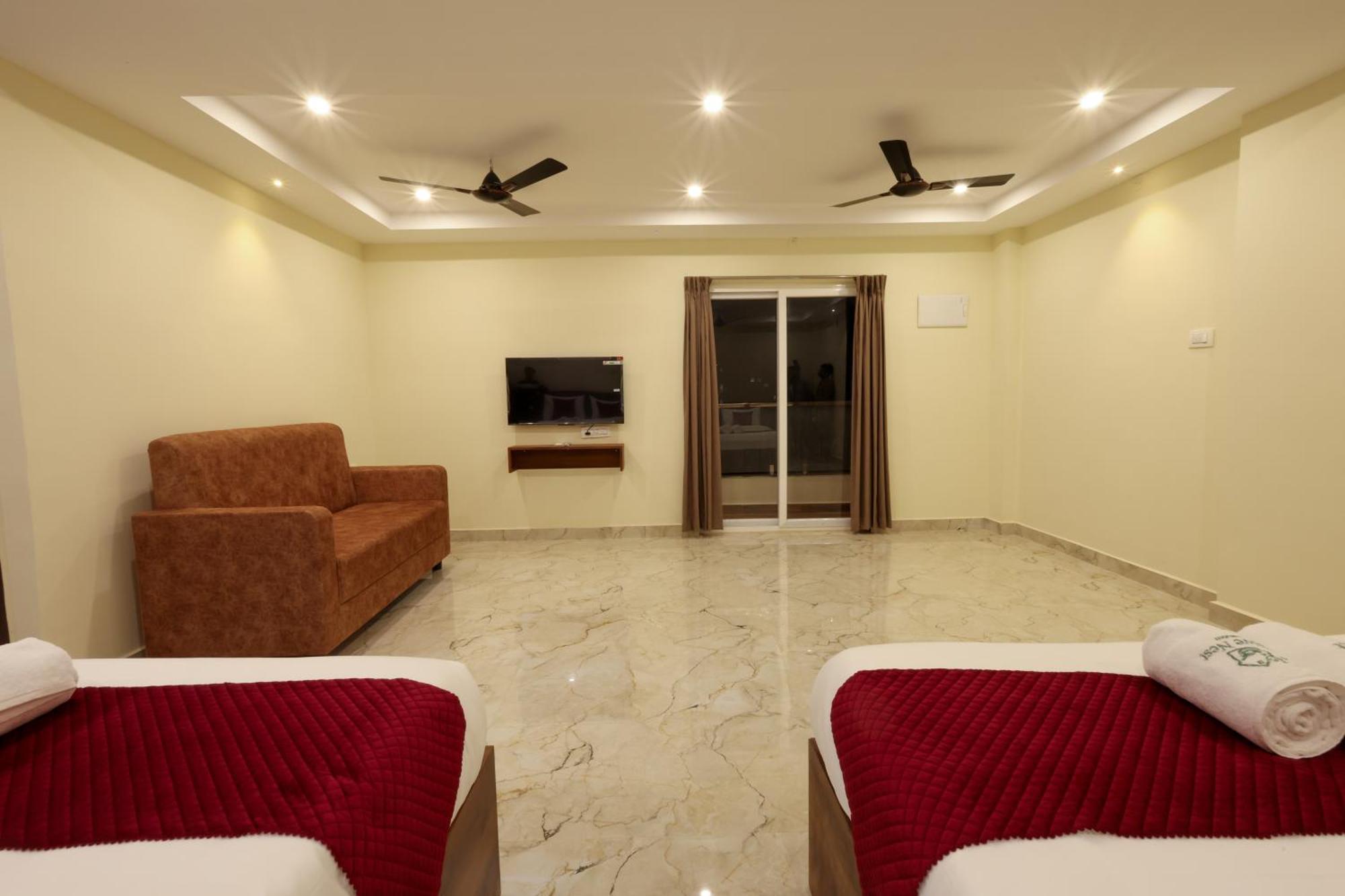 Olive Nest- Tirupati Bus Stand- 300 Meters, Railway Station- 400 Meters Hotel ภายนอก รูปภาพ