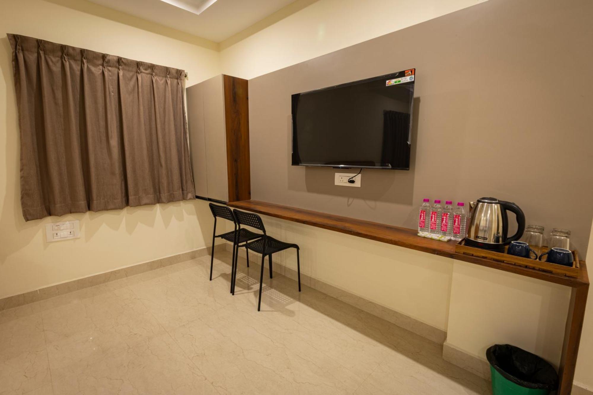 Olive Nest- Tirupati Bus Stand- 300 Meters, Railway Station- 400 Meters Hotel ภายนอก รูปภาพ